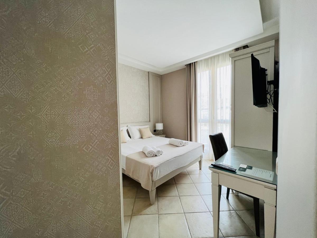 Terrazzo Del Borgo Bed & Breakfast Тропеа Екстериор снимка